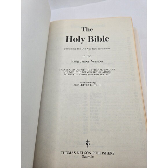 Holy Bible NKJV  Nelson White Bonded Leather Edition 1984 - Picture 8 of 10